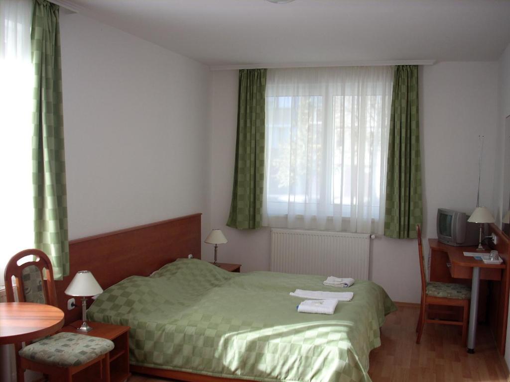 Hotel Kristaly Hajdúszoboszló Rum bild