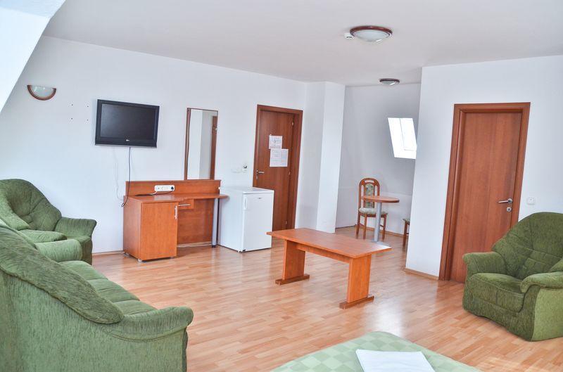 Hotel Kristaly Hajdúszoboszló Exteriör bild